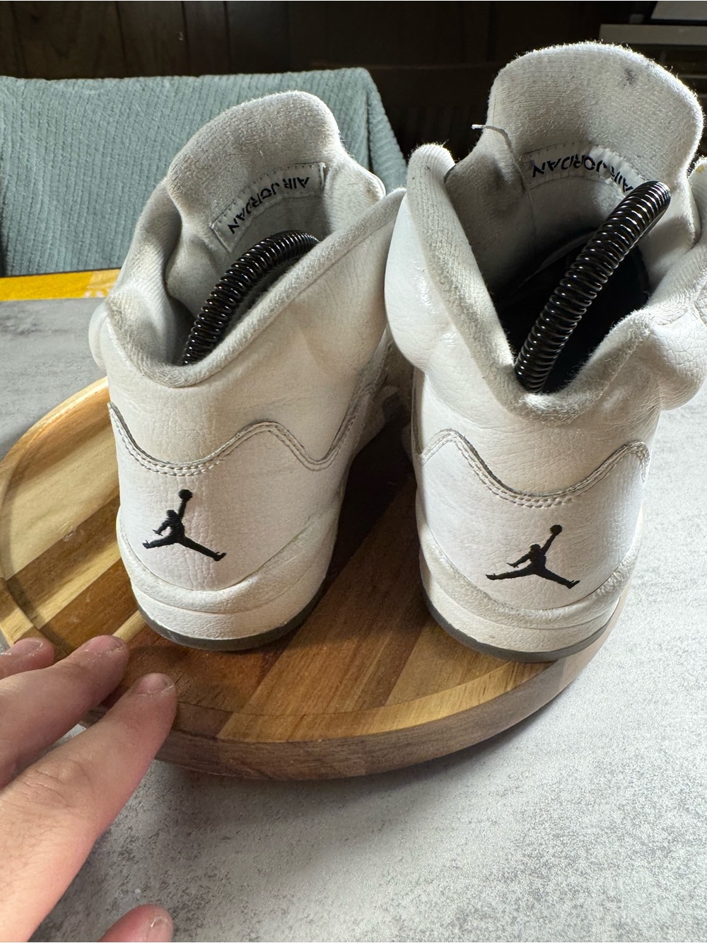 Jordan 5 Retro White Metallic Silver 2015 6.5y/ womens 8 - READ DESCRIPTION - Picture 2 of 8